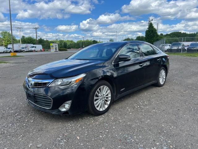 2013 Toyota Avalon Hybrid