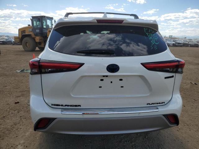 2021 Toyota Highlander Hybrid Platinum