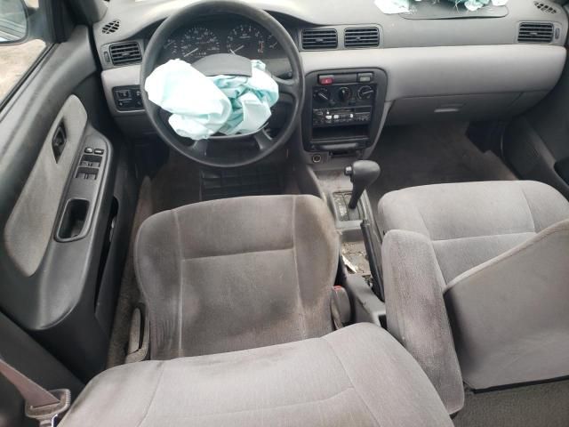 1997 Nissan Sentra Base