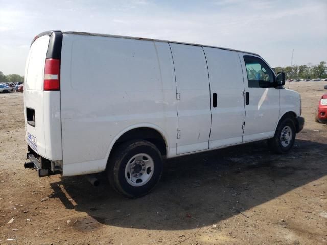 2015 Chevrolet Express G2500