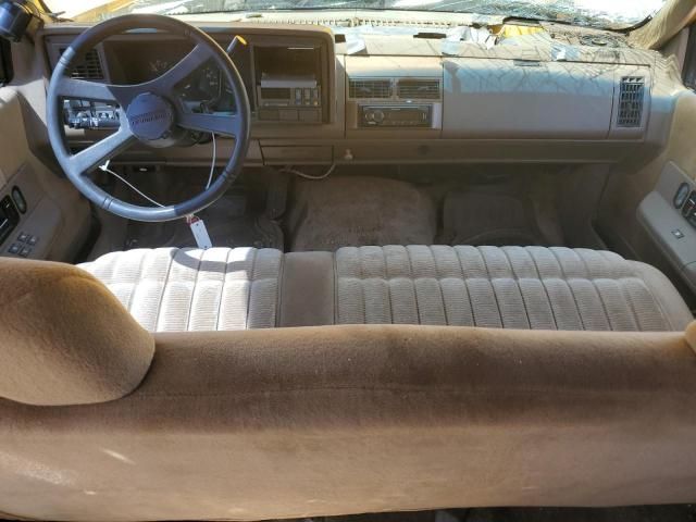 1992 Chevrolet Suburban C1500