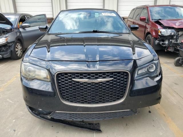 2016 Chrysler 300 S