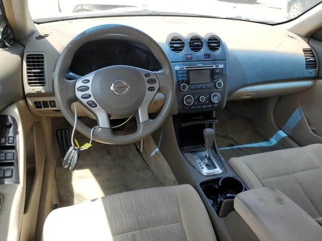 2011 Nissan Altima Base