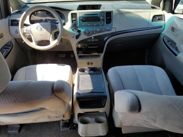 2012 Toyota Sienna LE