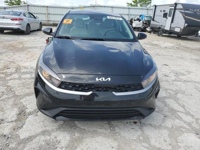 2023 KIA Forte LX