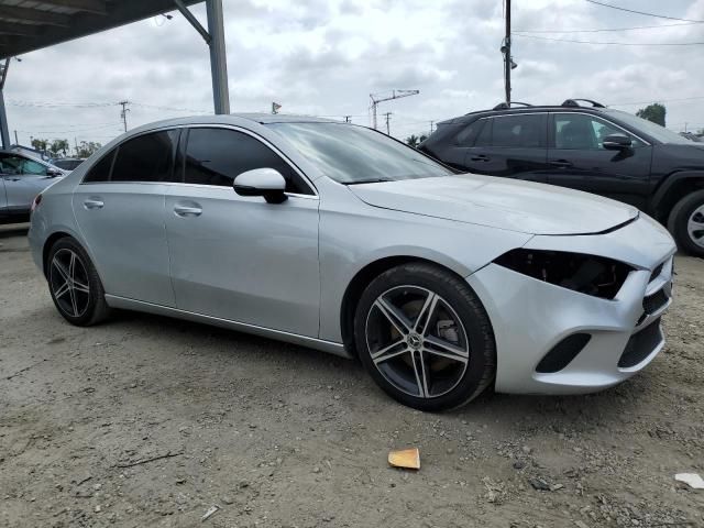 2019 Mercedes-Benz A 220