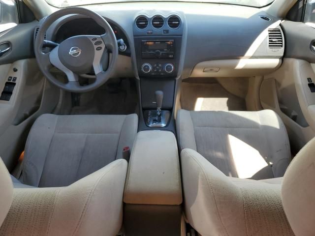 2010 Nissan Altima Base