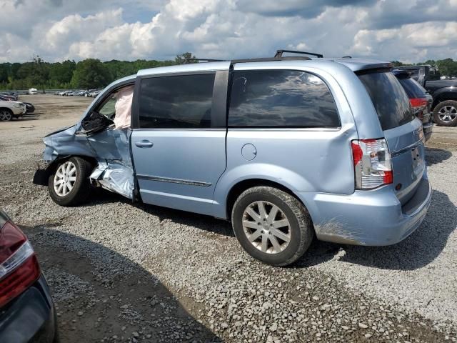 2016 Chrysler Town & Country Touring