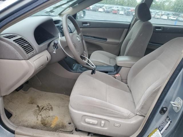 2005 Toyota Camry LE