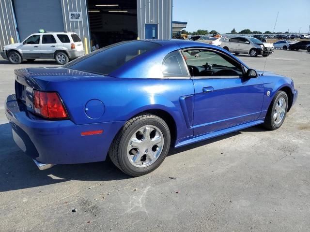 2004 Ford Mustang