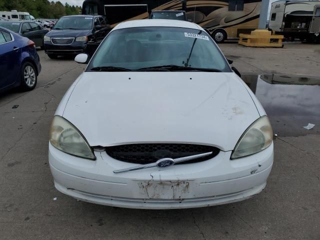 2002 Ford Taurus SE