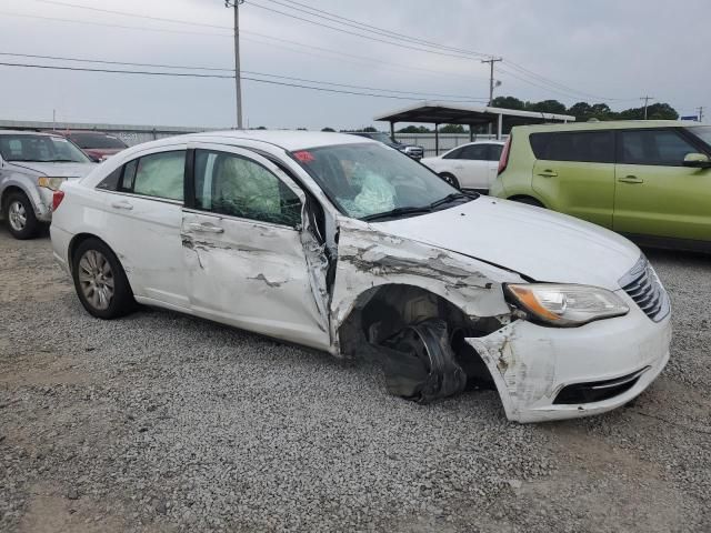 2013 Chrysler 200 LX