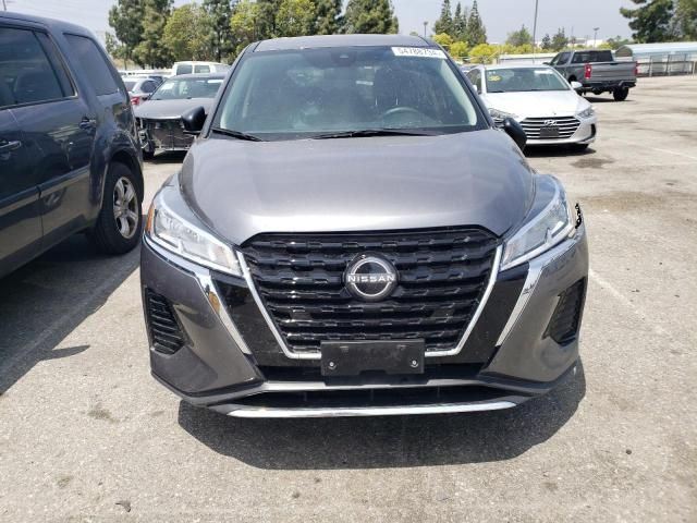 2023 Nissan Kicks S