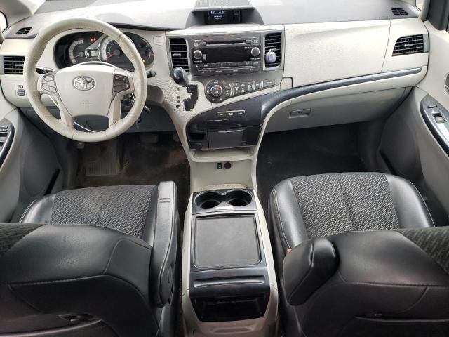 2012 Toyota Sienna Sport