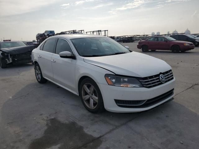 2013 Volkswagen Passat SE