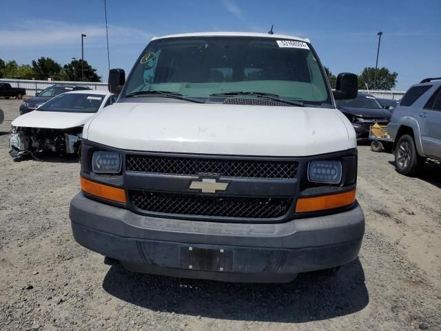 2013 Chevrolet Express G2500 LS