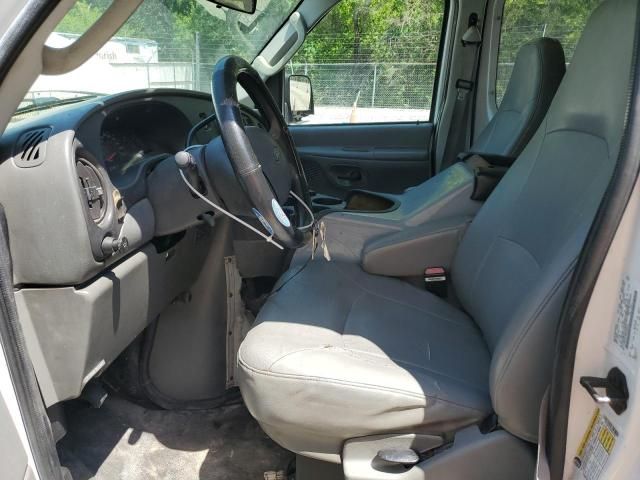 2006 Ford Econoline E350 Super Duty Van