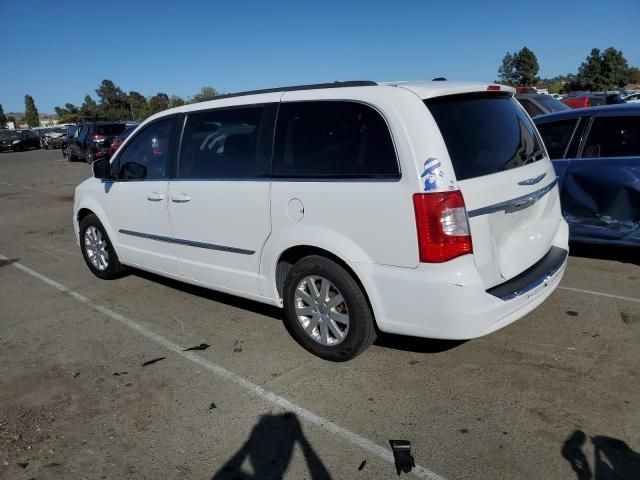 2016 Chrysler Town & Country Touring