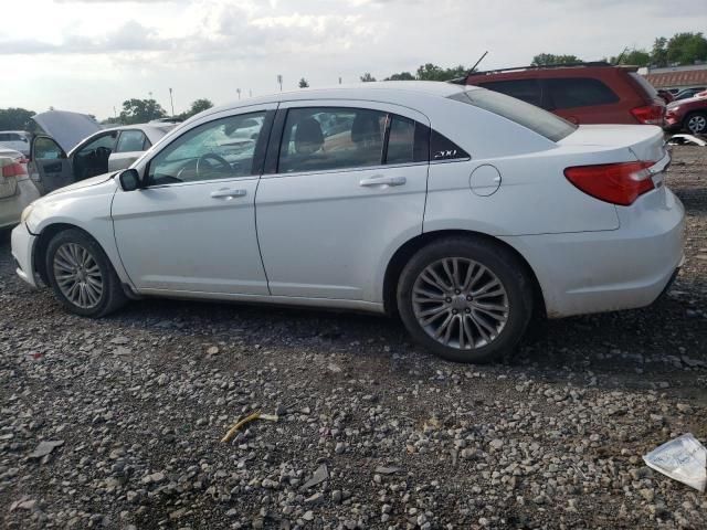 2014 Chrysler 200 LX