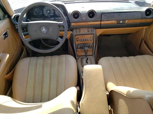 1982 Mercedes-Benz 300 DT