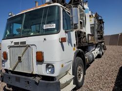 Salvage trucks for sale at Phoenix, AZ auction: 2000 Volvo Xpeditor WX