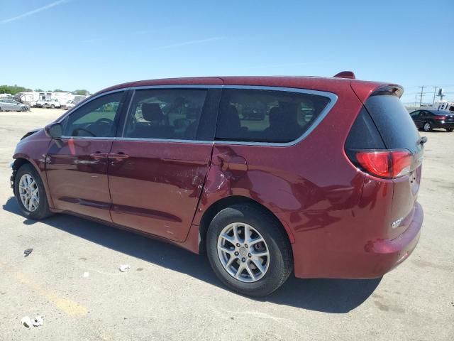 2020 Chrysler Voyager LX