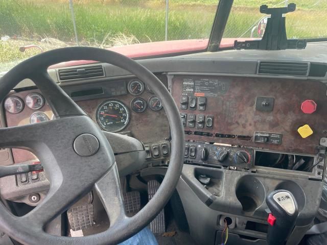 2003 Freightliner ST120 Detriot 60 13 Speed