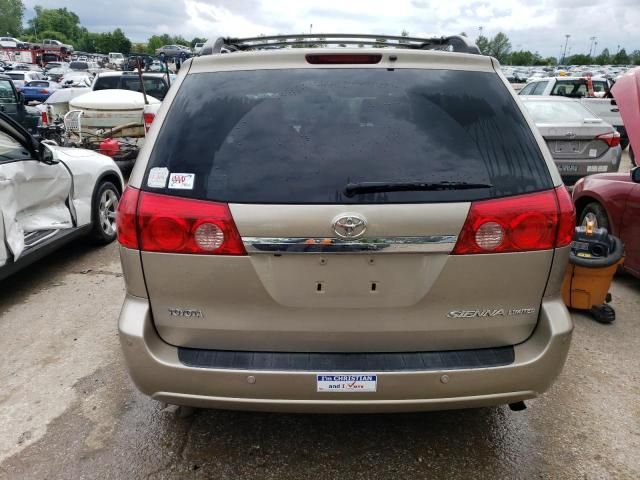 2007 Toyota Sienna XLE