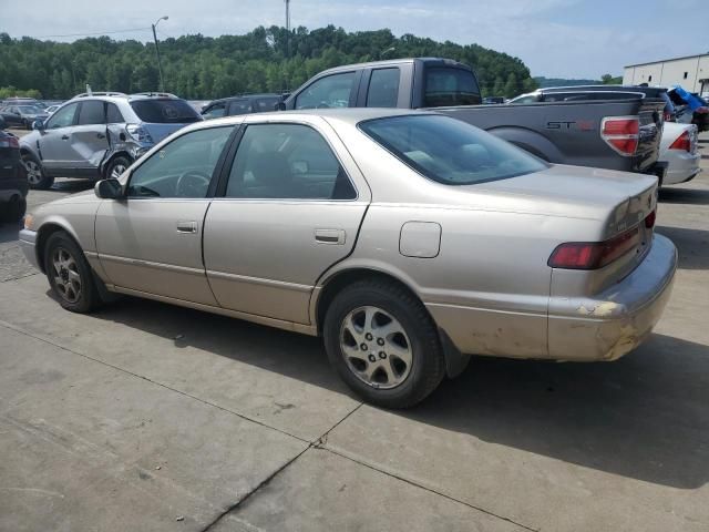 1999 Toyota Camry LE