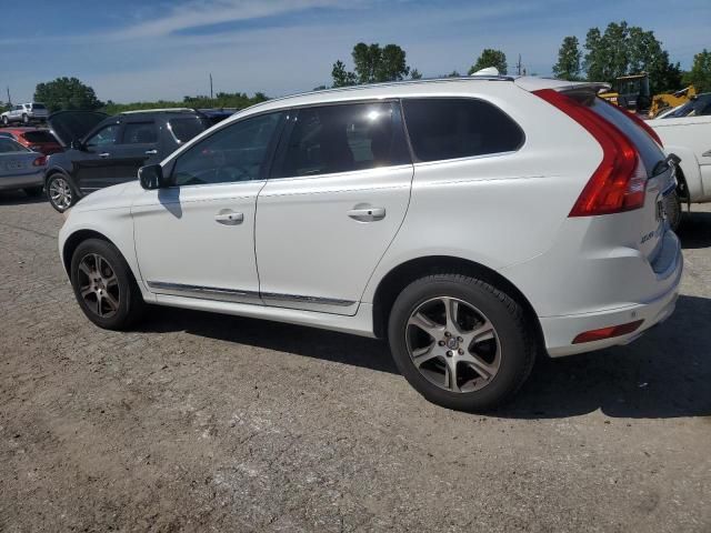 2015 Volvo XC60 T6 Platinum