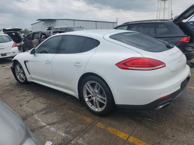 2016 Porsche Panamera 2