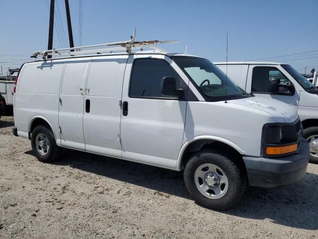 2007 Dodge 2007 Chevrolet Express G1500