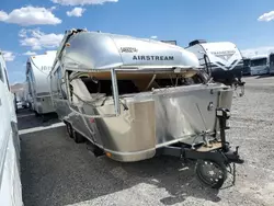 Salvage cars for sale from Copart -no: 2011 Airstream Flyincloud