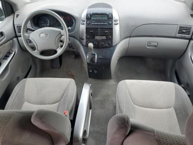 2008 Toyota Sienna CE