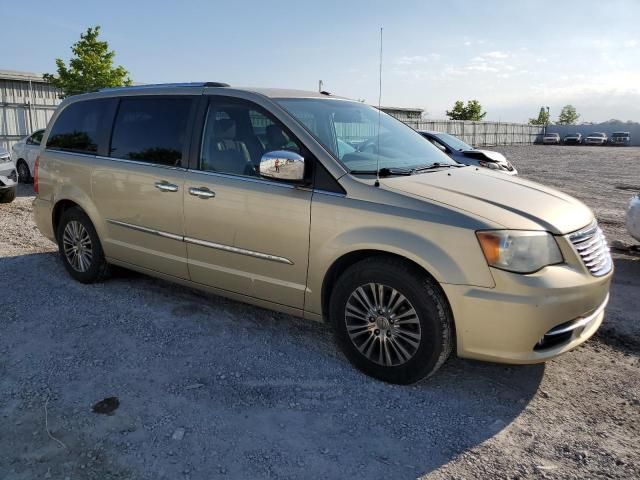 2011 Chrysler Town & Country Limited