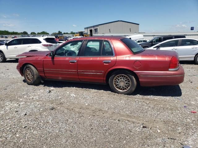 1998 Ford Crown Victoria LX