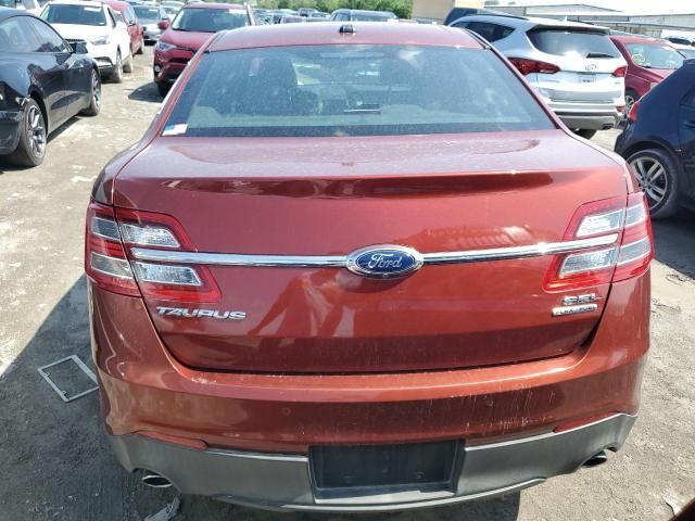 2014 Ford Taurus SEL