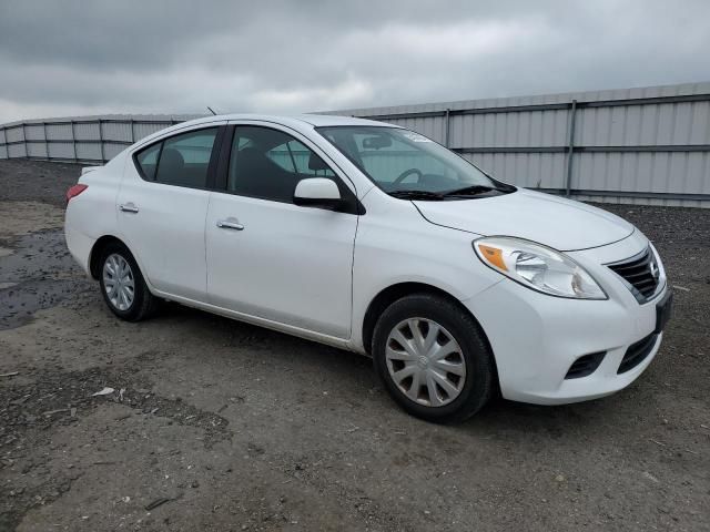 2014 Nissan Versa S