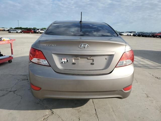 2013 Hyundai Accent GLS