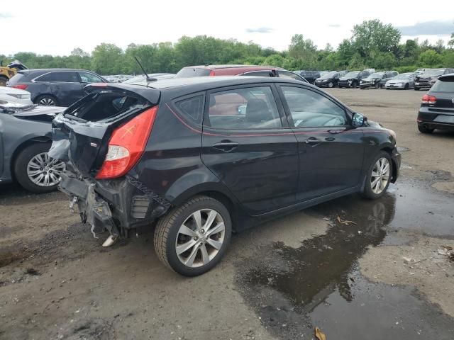 2013 Hyundai Accent GLS