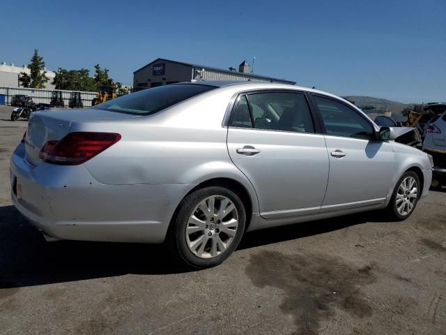 2010 Toyota Avalon XL