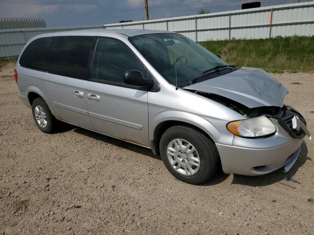 2005 Dodge Grand Caravan SE