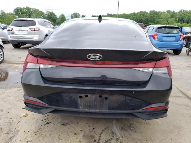 2022 Hyundai Elantra SEL