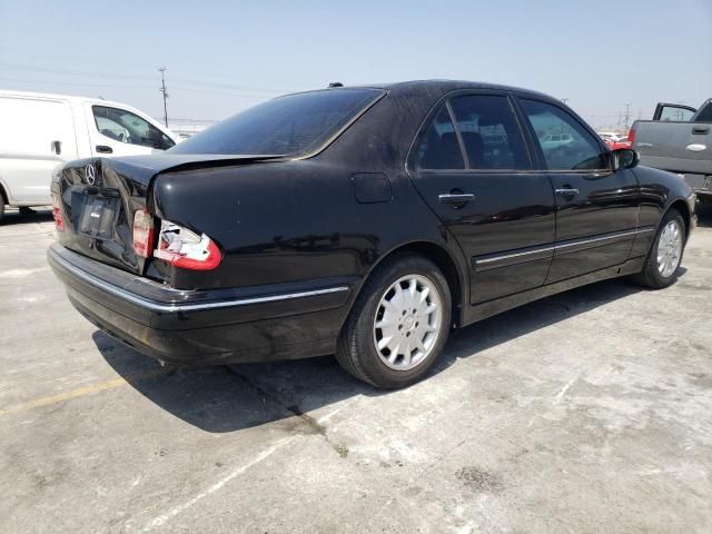 2001 Mercedes-Benz E 320