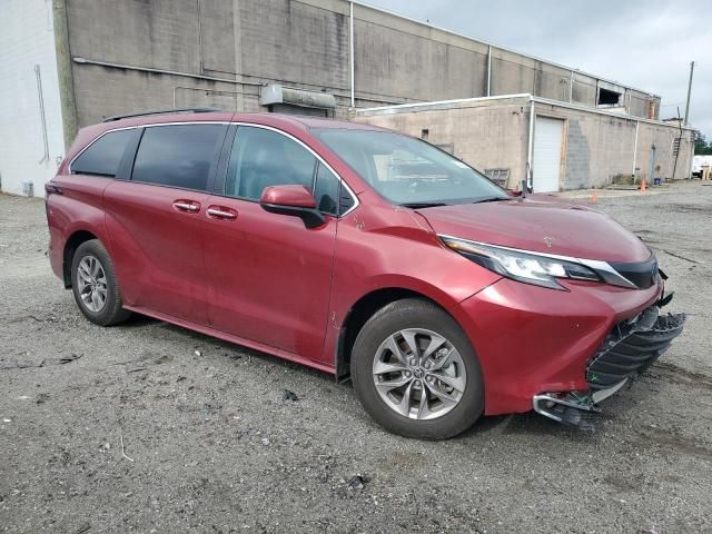 2023 Toyota Sienna XLE