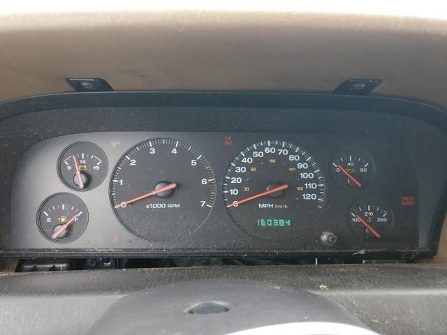 2000 Jeep Grand Cherokee Laredo