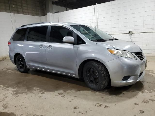 2011 Toyota Sienna LE