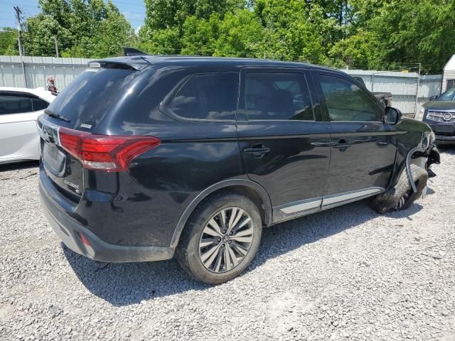 2019 Mitsubishi Outlander SE