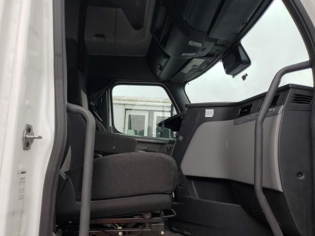 2022 Freightliner Cascadia 126