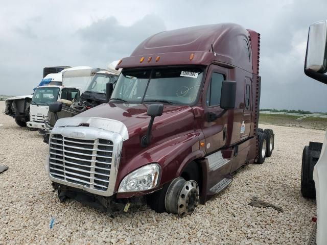 2015 Freightliner Cascadia 125